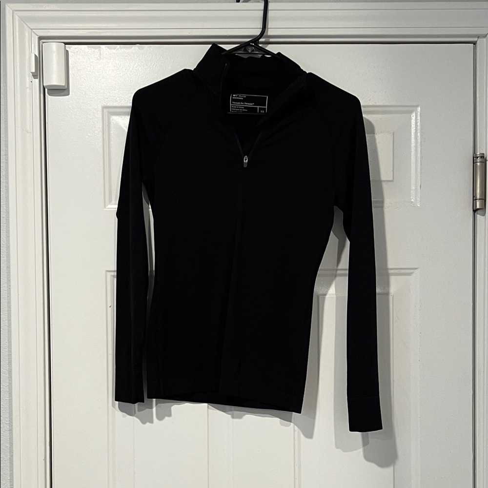 Figs black quarter zip compression top